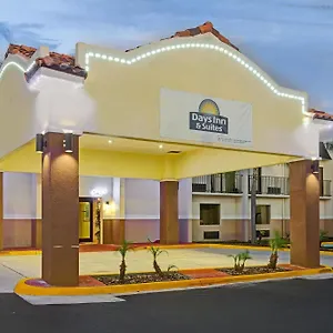 Hotel Days & By Wyndham - Ybor